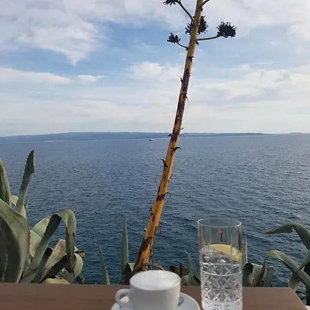 公寓 Old Town Hesed *