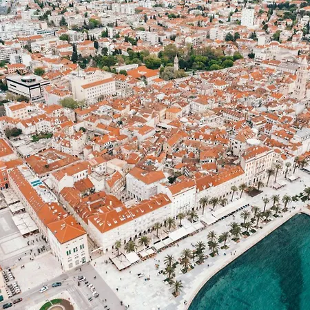 Old Town Hesed Split
