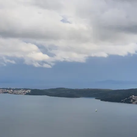 Old Town Hesed * Σπλιτ