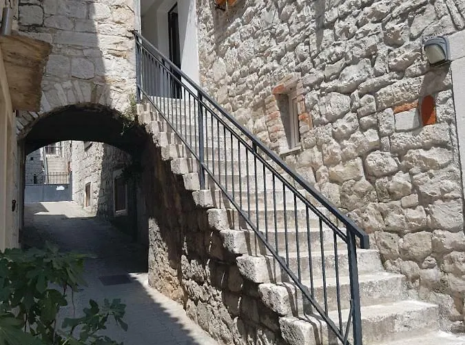 דירה Old Town Hesed